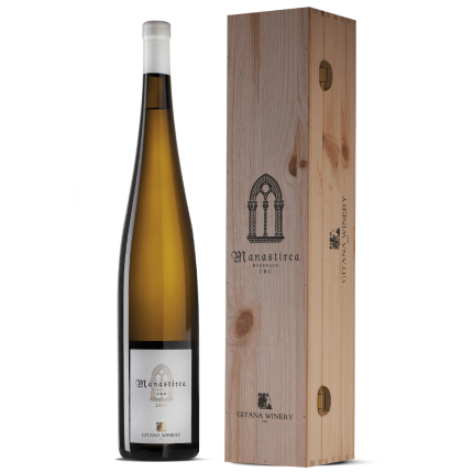 Gitana Winery Manastirea Rohrbach Cru in cutie suvenir lemn (1.5L)